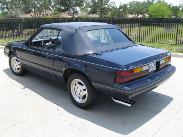 1983 Ford Mustang GLX - photo 2