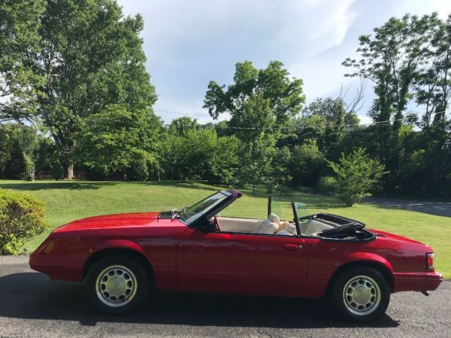 1983 Ford Mustang - photo 2