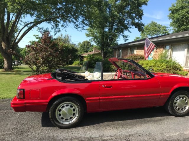 1983 Ford Mustang - photo 8