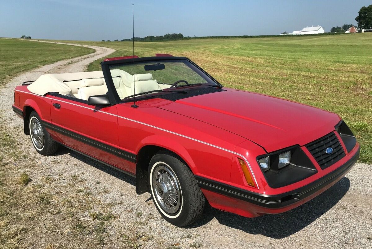 1983 Ford Mustang - photo 10