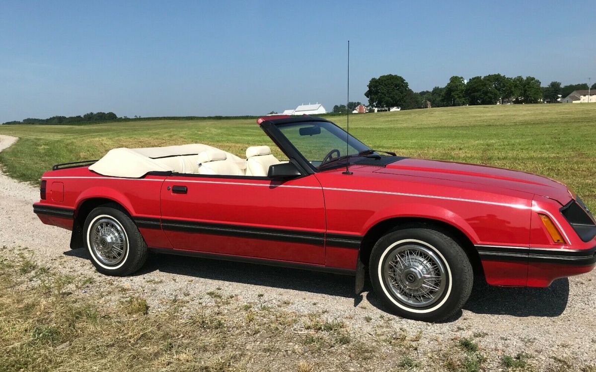 1983 Ford Mustang - photo 12