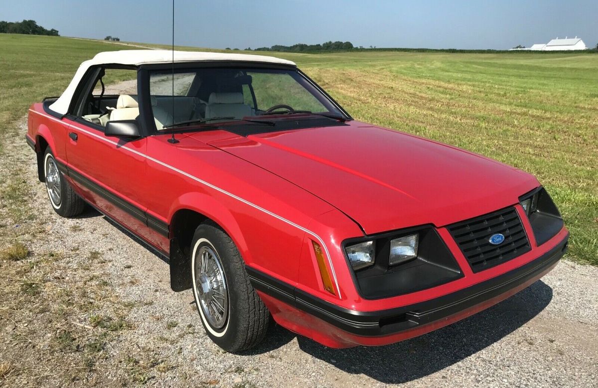 1983 Ford Mustang - photo 6