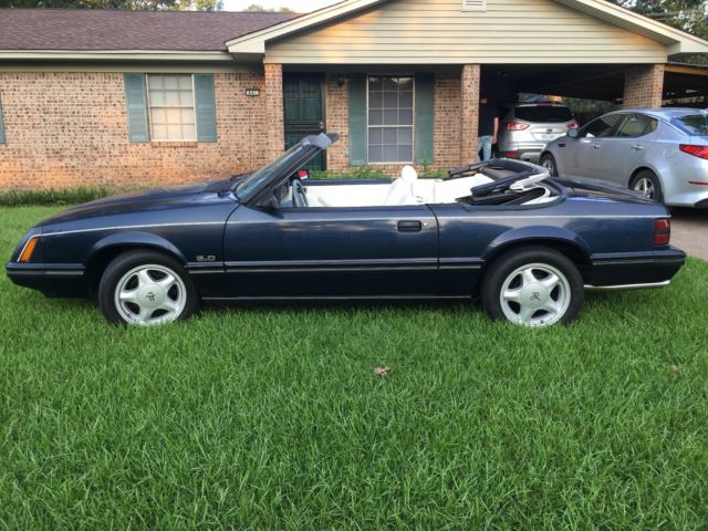 1983 Ford Mustang GLX - photo 13