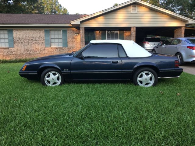 1983 Ford Mustang GLX - photo 2