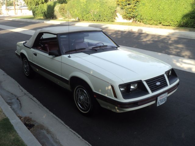 1983 Ford Mustang GLX - photo 4