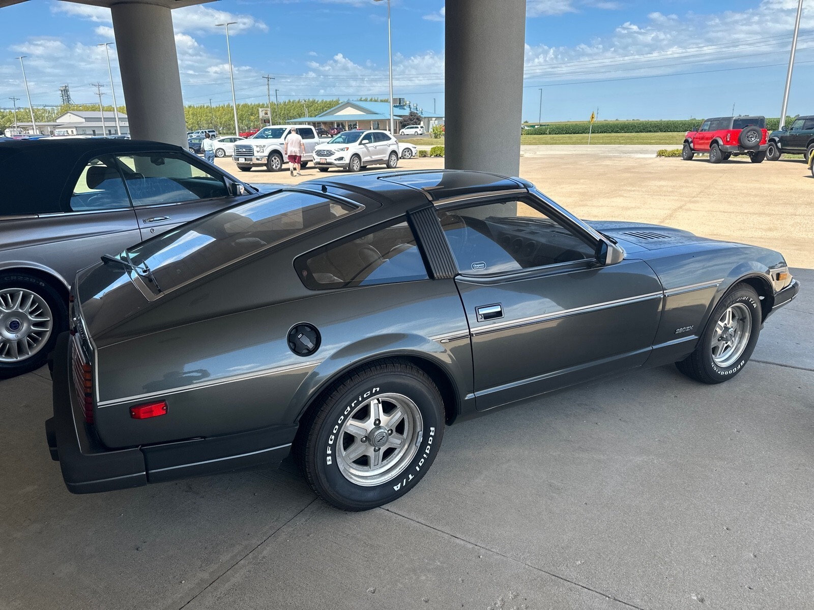 1983 Nissan 280ZX - photo 2