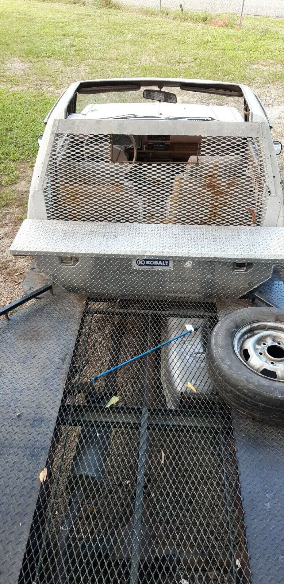 1983 Nissan 720 CAB CHASSIS - photo 2
