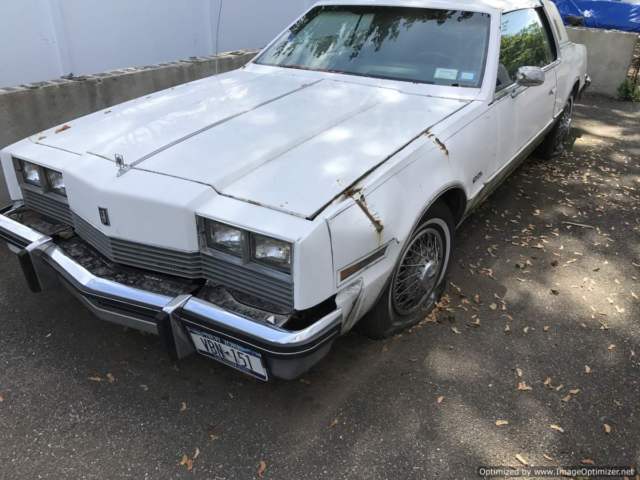 1983 Oldsmobile Toronado - photo 2