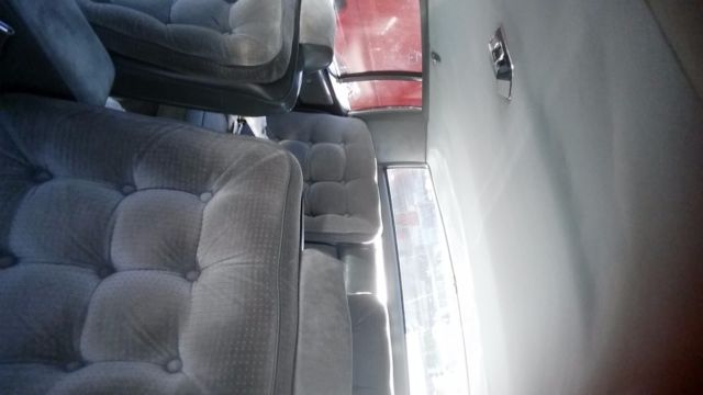 1983 Oldsmobile Ninety-Eight - photo 4