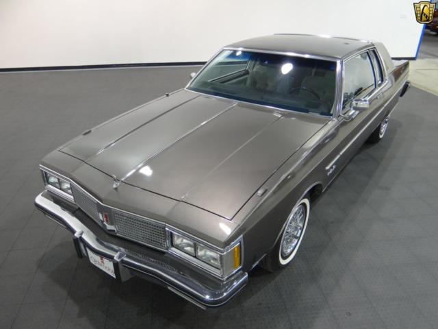 1983 Oldsmobile Ninety-Eight Regency - photo 6