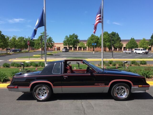 1983 Oldsmobile Cutlass Calais Coupe Black RWD Automatic Hurst olds 1983 Oldsmobile Cutlass Hurst olds