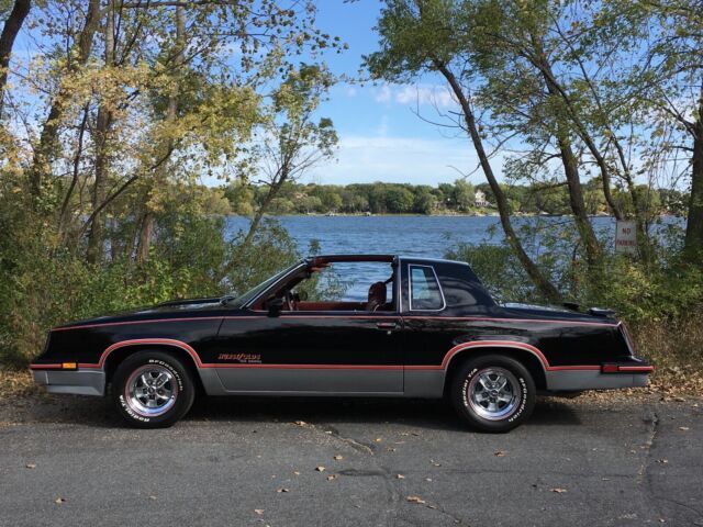 1983 Oldsmobile Cutlass Hurst olds - photo 3