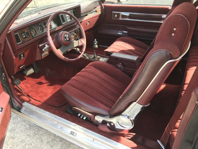 1983 Oldsmobile Cutlass Hurst Coupe 2-Door - photo 3