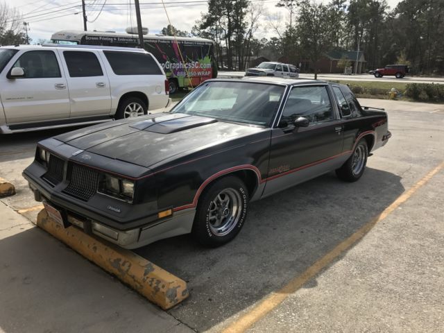 1983 Oldsmobile Cutlass Hurst Coupe 2-Door - photo 2