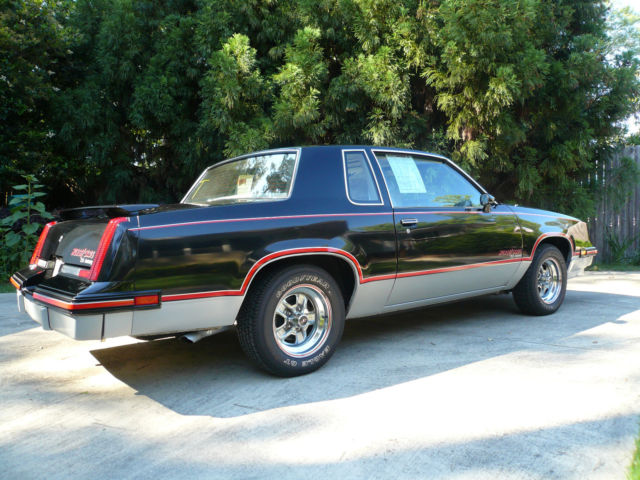 1983 Oldsmobile 442 - photo 2