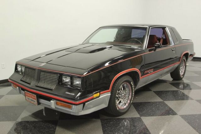 1983 Oldsmobile Cutlass Hurst 15th Anniversary - photo 6