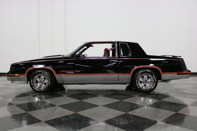 1983 Oldsmobile Cutlass Hurst 15th Anniversary - photo 8