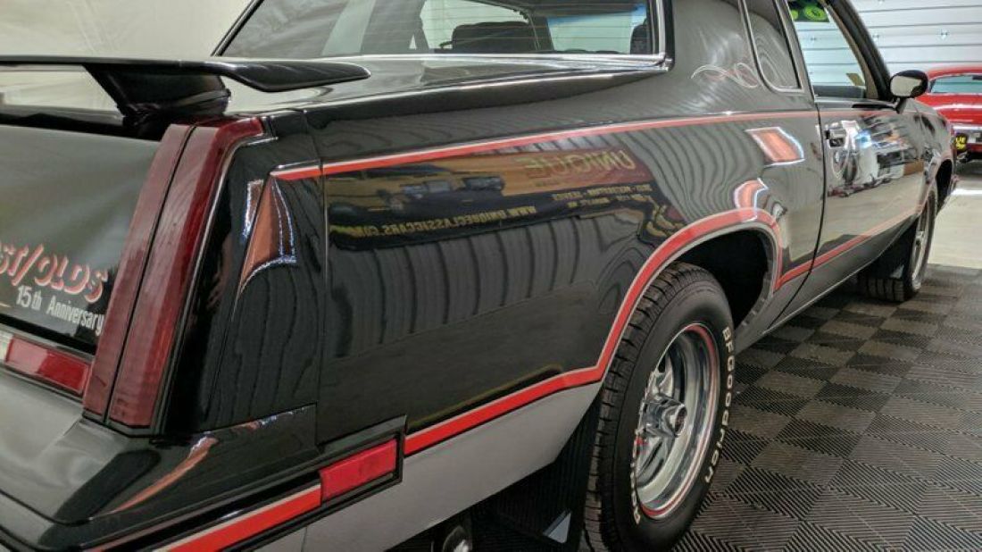 1983 Oldsmobile Cutlass Hurst/Olds - photo 10