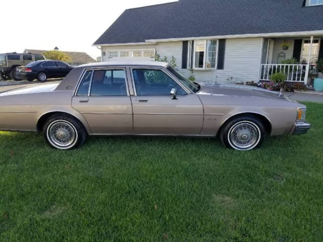 1983 Oldsmobile Eighty-Eight - photo 2