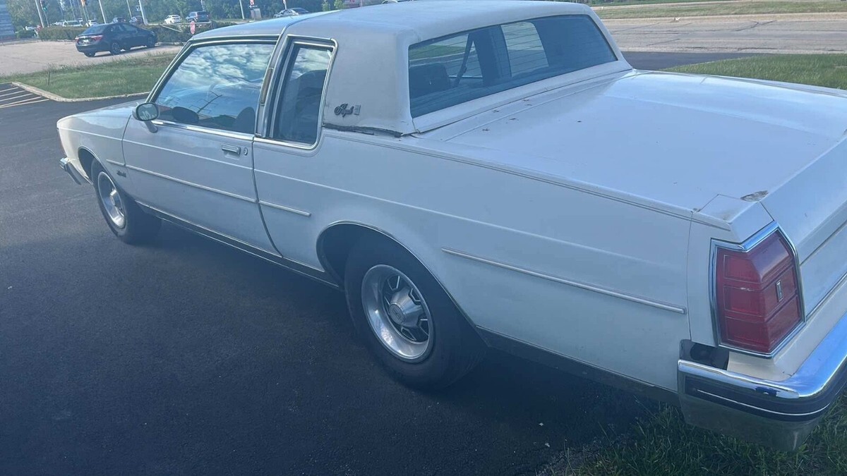 1983 Oldsmobile Cutlass - photo 8