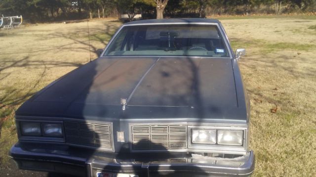 1983 Oldsmobile Eighty-Eight Royale 4 door - photo 5