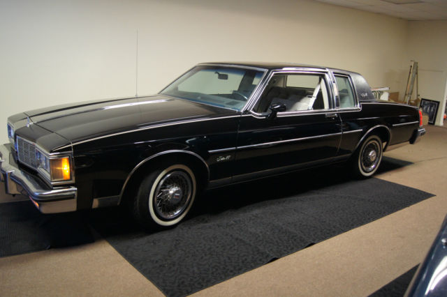 1983 Oldsmobile Eighty-Eight 2dr - photo 13