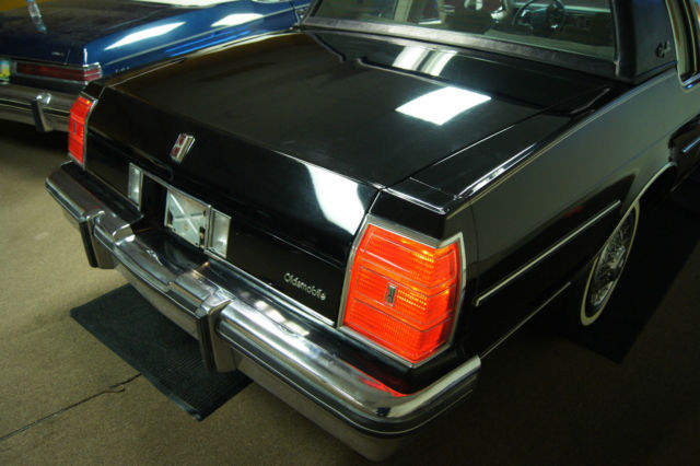 1983 Oldsmobile Eighty-Eight 2dr - photo 12