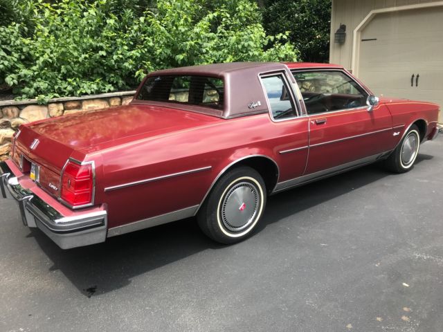 1983 Oldsmobile Eighty-Eight Royale Brougham - photo 2