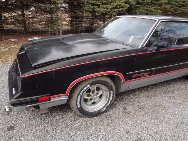 1983 Oldsmobile Hurst Olds, Original, Lightning rods,Sandrift Grey, NO RESERVE 1983 Oldsmobile Cutlass Hurst Coupe, Orig. Anniversary Edition