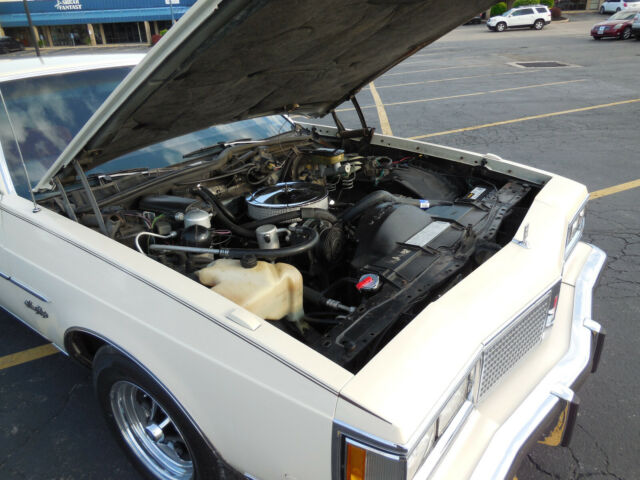1983 Oldsmobile Ninety-Eight - photo 9