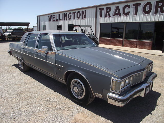 1983 Oldsmobile Ninety-Eight - photo 3