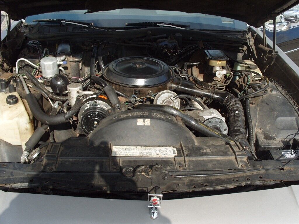 1983 Oldsmobile Ninety-Eight Regency - photo 5