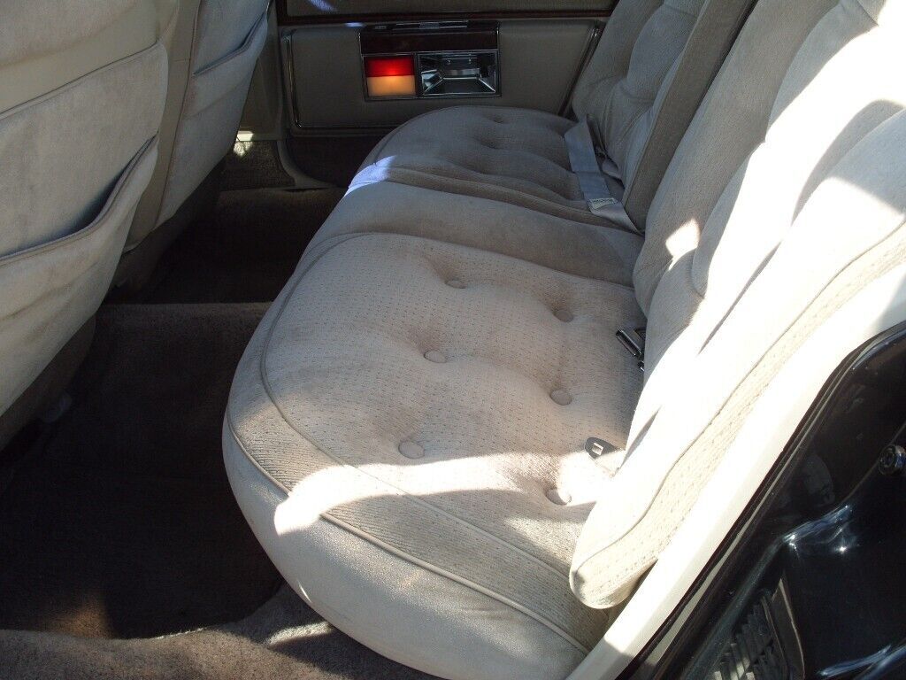 1983 Oldsmobile Ninety-Eight Regency - photo 8
