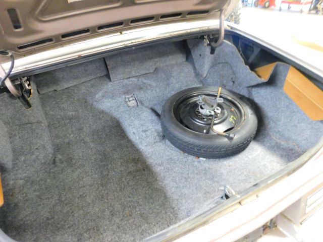 1983 Oldsmobile Ninety-Eight - photo 10