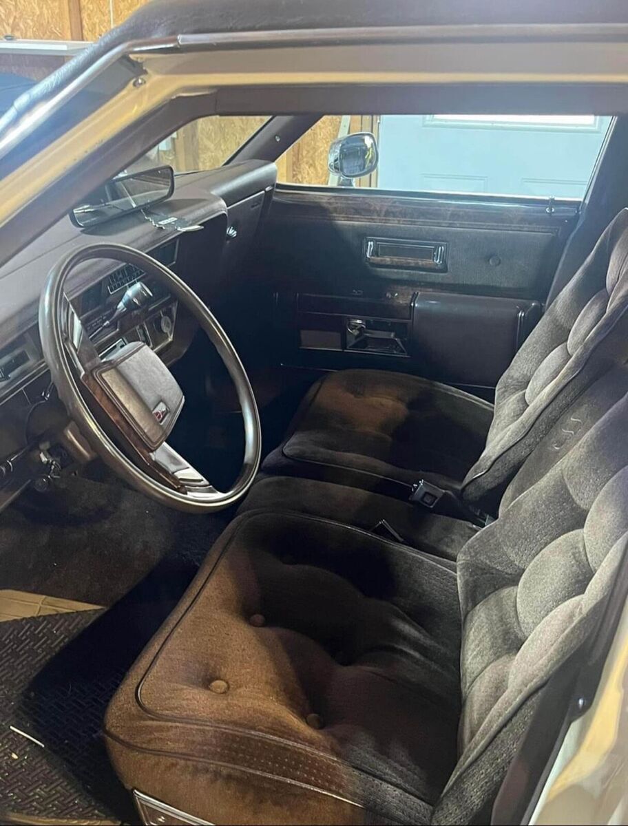 1983 Oldsmobile Ninety-Eight REGENCY - photo 5