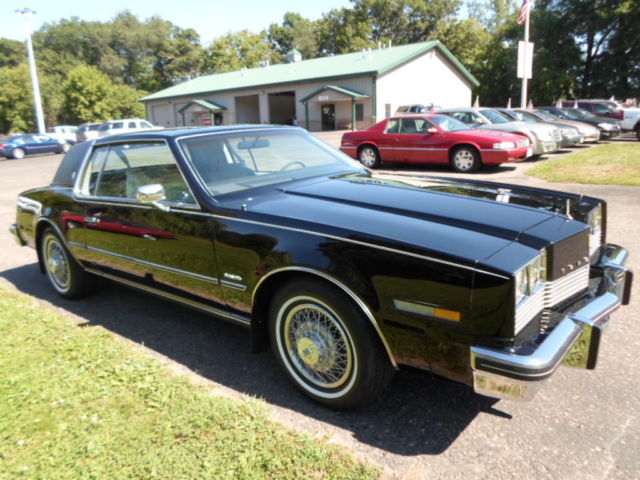 1983 Oldsmobile Toronado - photo 3