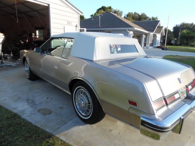 1983 Oldsmobile Toronado - photo 4