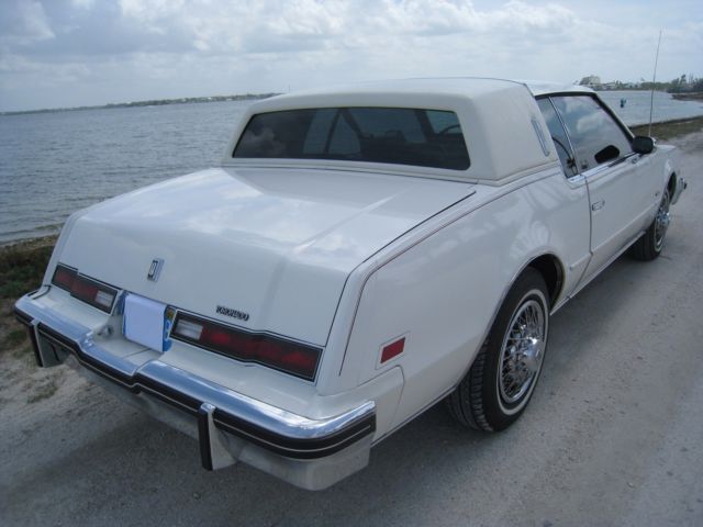 1983 Oldsmobile Toronado - photo 8