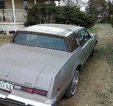 1983 Oldsmobile Toronado - photo 2