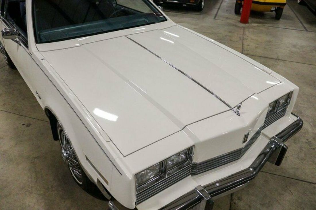 1983 Oldsmobile Toronado - photo 9