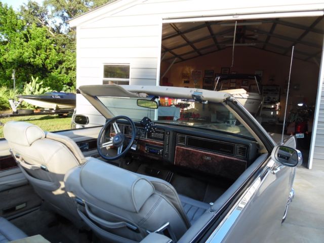 1983 Oldsmobile Toronado - photo 9