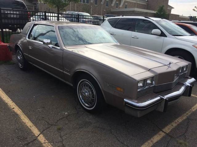 1983 Oldsmobile Toronado Brougham 2dr Coupe - photo 3