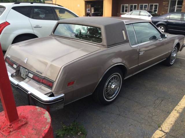 1983 Oldsmobile Toronado Brougham 2dr Coupe - photo 4
