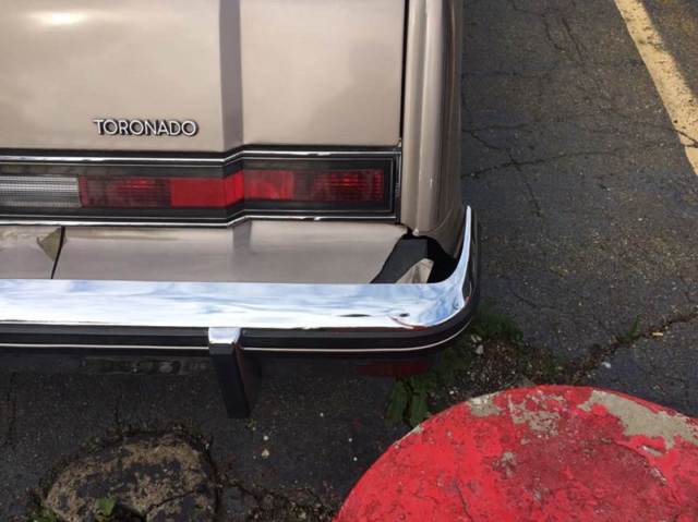 1983 Oldsmobile Toronado Brougham 2dr Coupe - photo 5