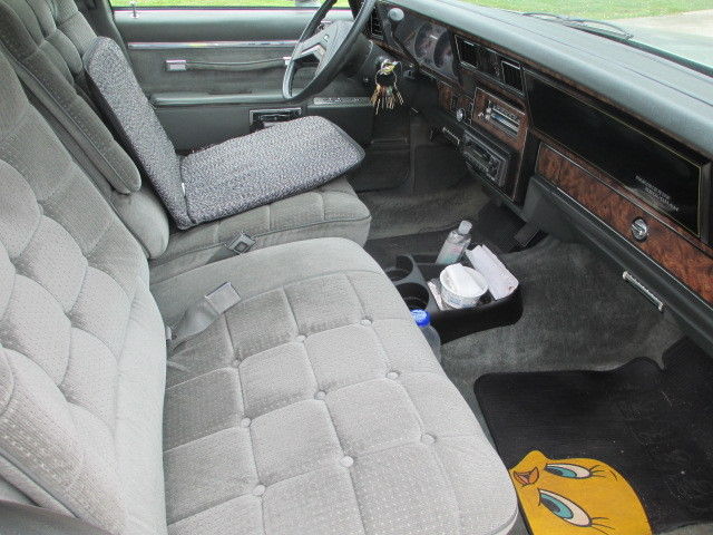 1983 Pontiac Catalina 4 door Parisienne - photo 4