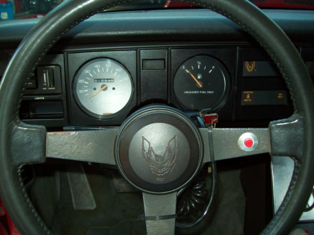 1983 Pontiac Firebird - photo 6