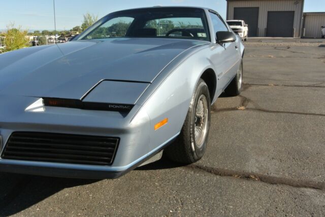 1983 Pontiac Firebird - photo 2