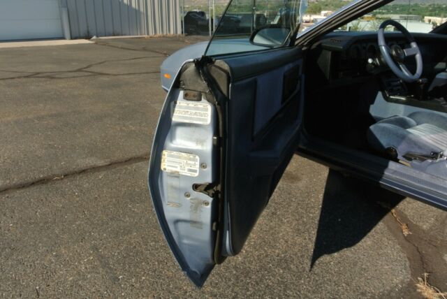 1983 Pontiac Firebird - photo 9