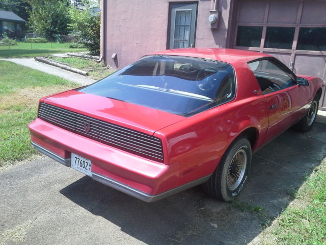 1983 Pontiac Firebird Se - photo 4