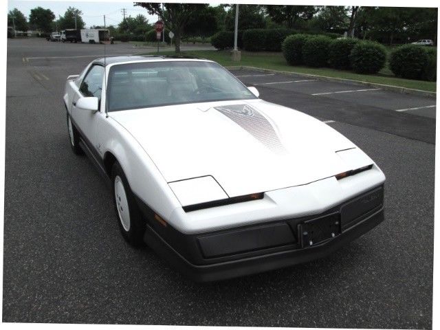 1983 Pontiac Firebird Trans Am - photo 4